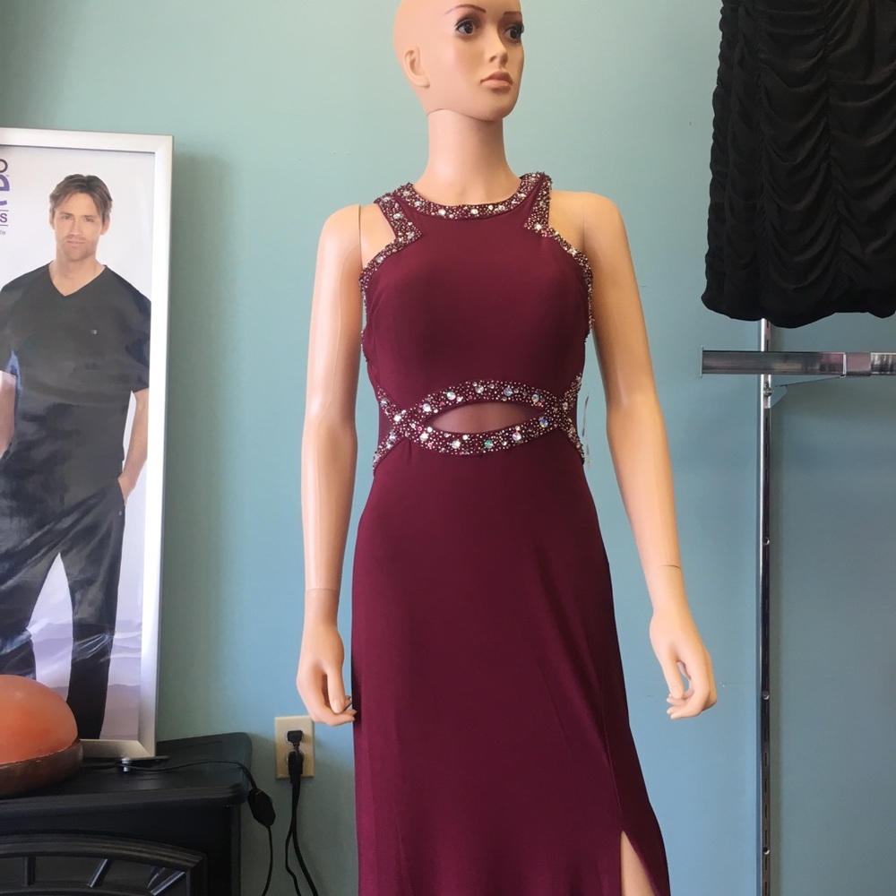 🔥🔥 Evening Gown with nice front Size 11/12